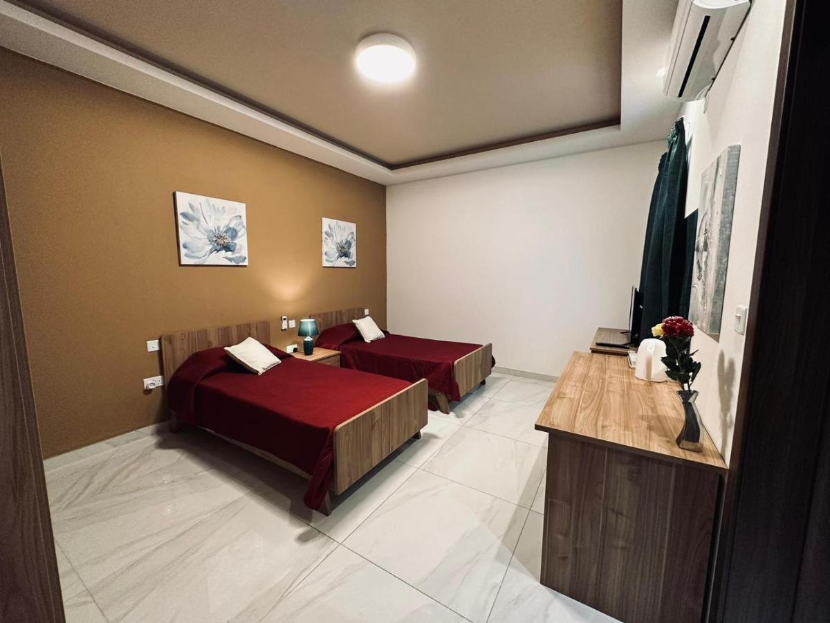 Seaside Accomodation Marsaskala Buitenkant foto