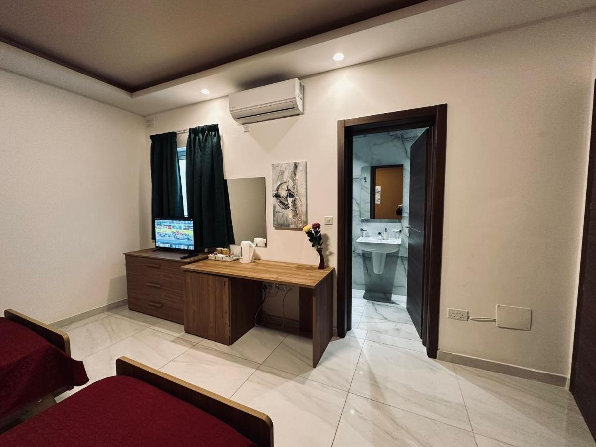 Seaside Accomodation Marsaskala Buitenkant foto
